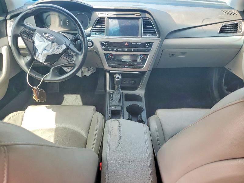 2015 Hyundai Sonata მანქანა იყიდება აუქციონზე, vin: 5NPE34AF9FH255572, აუქციონის ნომერი: 55281486