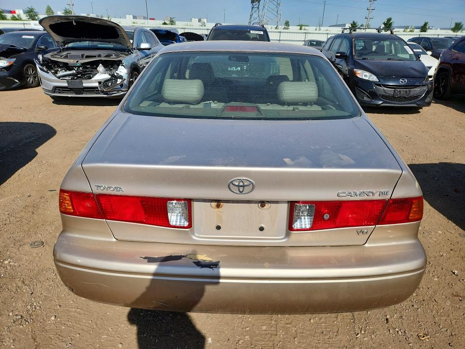 2000 Toyota Camry მანქანა იყიდება აუქციონზე, vin: 4T1BF28K5YU954834, აუქციონის ნომერი: 55244046