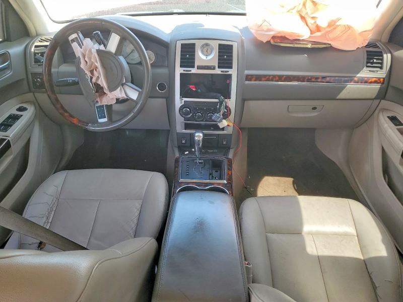 Продажа на аукционе авто 2009 Chrysler 300, vin: 2C3KA33VX9H584242, номер лота: 53104816