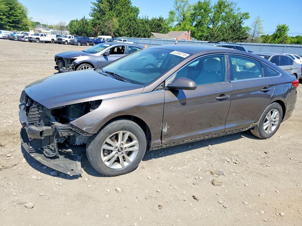 52580216 :رقم المزاد ، 5NPE24AF5HH555731 vin ، 2017 Hyundai Sonata مزاد بيع