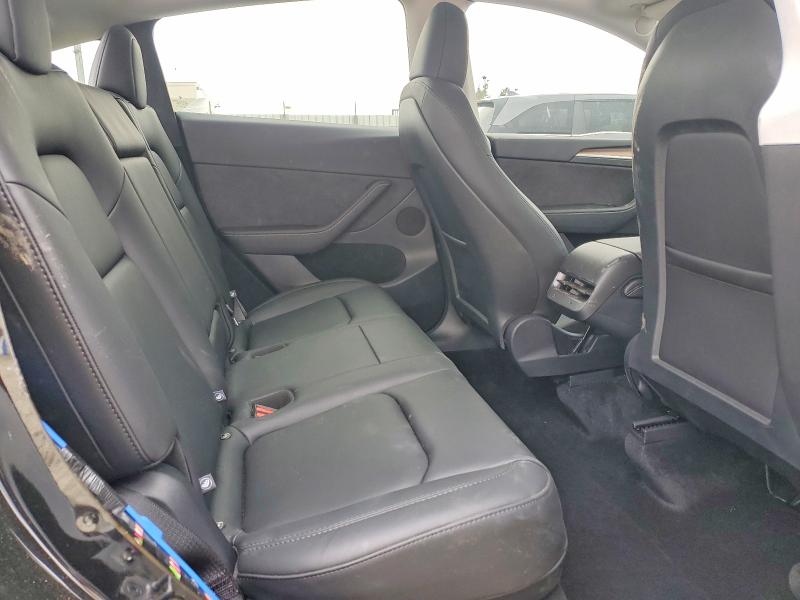 2025 Tesla Model Y მანქანა იყიდება აუქციონზე, vin: 7SAYGDED3SF306070, აუქციონის ნომერი: 52268646