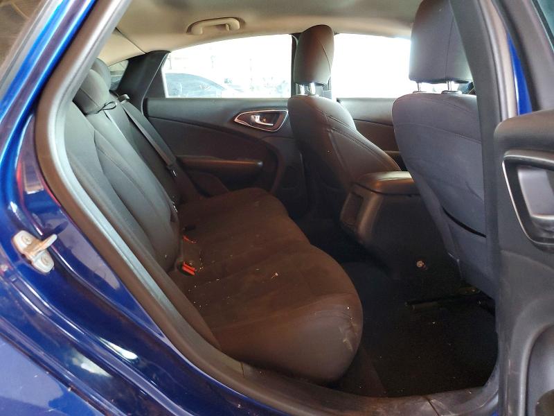 53829586 :رقم المزاد ، 1C3CCCAB0FN672050 vin ، 2015 Chrysler 200 مزاد بيع