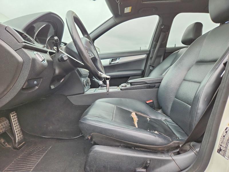 Продажа на аукционе авто 2010 Mercedes-benz C, vin: WDDGF5EB1AF437417, номер лота: 52947356
