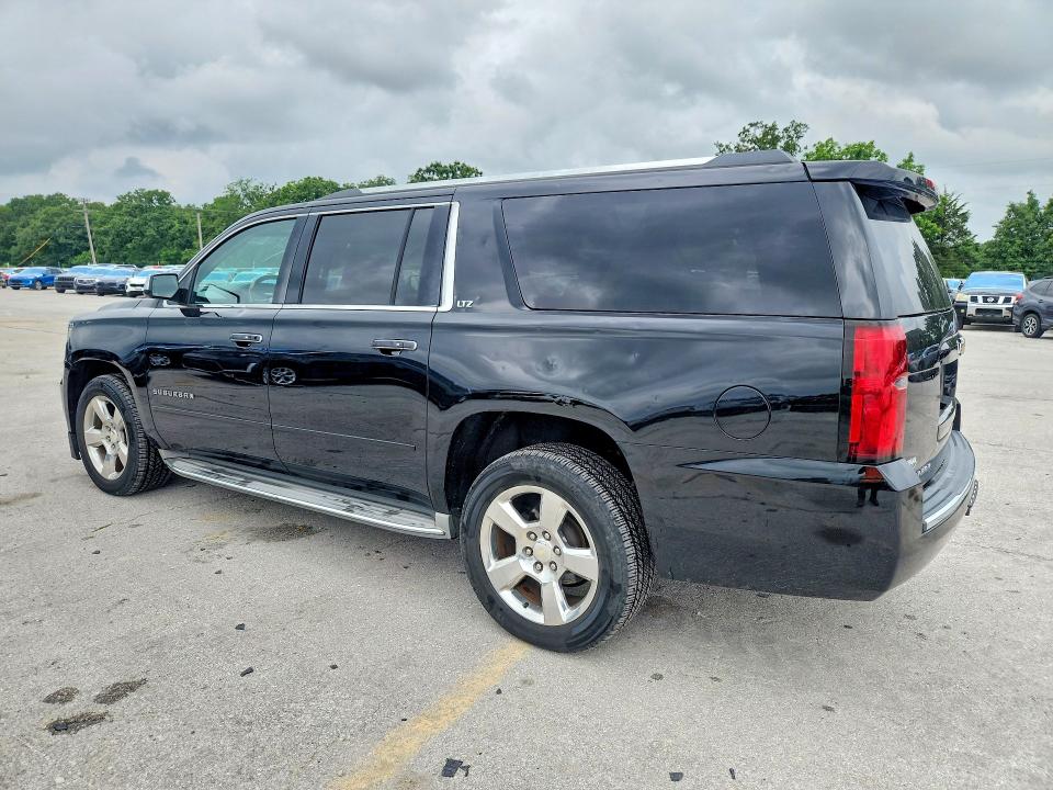 Продаж на аукціоні авто 2015 Chevrolet Suburban, vin: 1GNSKKKC8FR147653, номер лоту: 55032026