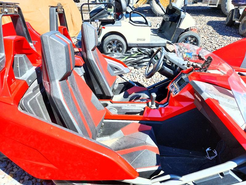 2015 Polaris Slingshot მანქანა იყიდება აუქციონზე, vin: 57XAAPFAXF5101317, აუქციონის ნომერი: 52997246