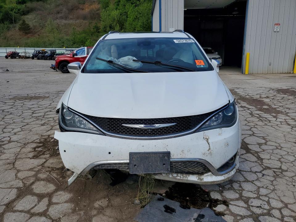 Продаж на аукціоні авто 2017 Chrysler Pacifica, vin: 2C4RC1GG6HR591900, номер лоту: 52573076