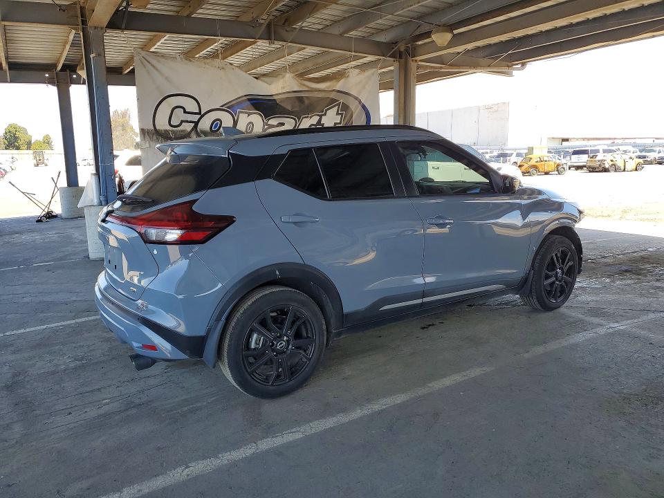 52591296 :رقم المزاد ، 3N1CP5DV1NL497276 vin ، 2022 Nissan Kicks مزاد بيع