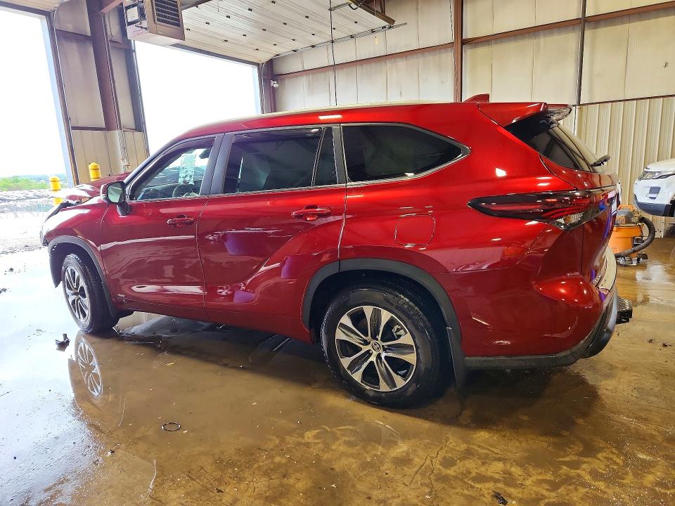 Продажа на аукционе авто 2025 Toyota Highlander Hybrid, vin: 5TDKBRCH0SS680619, номер лота: 52844916