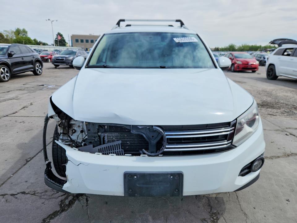 Продажа на аукционе авто 2014 Volkswagen Tiguan, vin: WVGBV3AX1EW624137, номер лота: 53620396