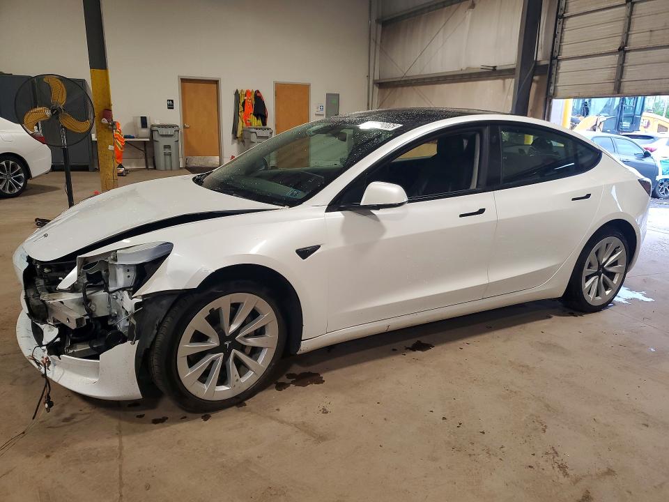 Продажа на аукционе авто 2022 Tesla Model 3, vin: 5YJ3E1EA7NF370182, номер лота: 54452806