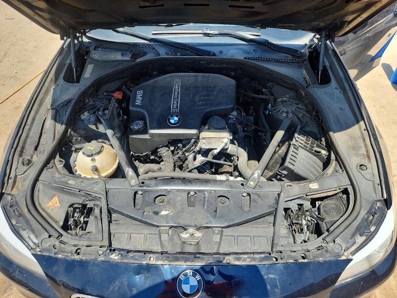 55075606 :رقم المزاد ، WBA5A7C56FD625360 vin ، 2015 Bmw 528 مزاد بيع