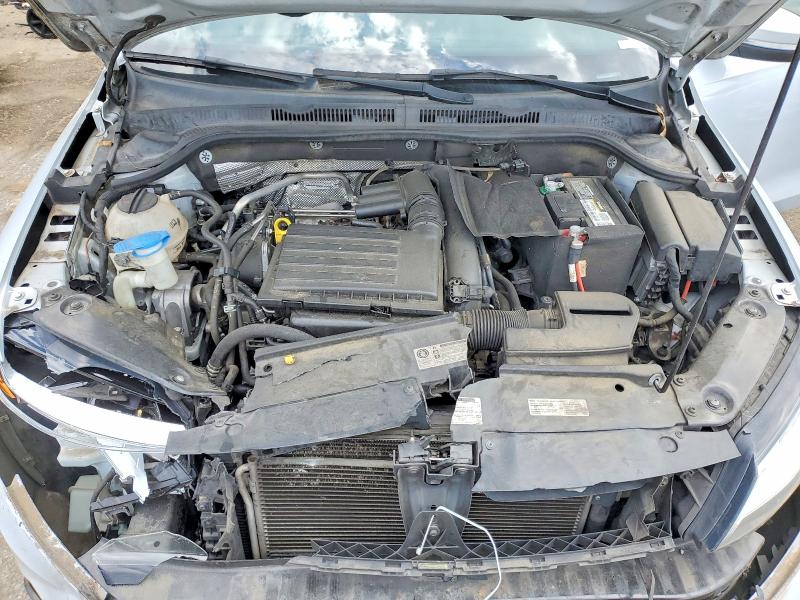 Продажа на аукционе авто 2017 Volkswagen Jetta, vin: 3VWDB7AJXHM266773, номер лота: 52635866