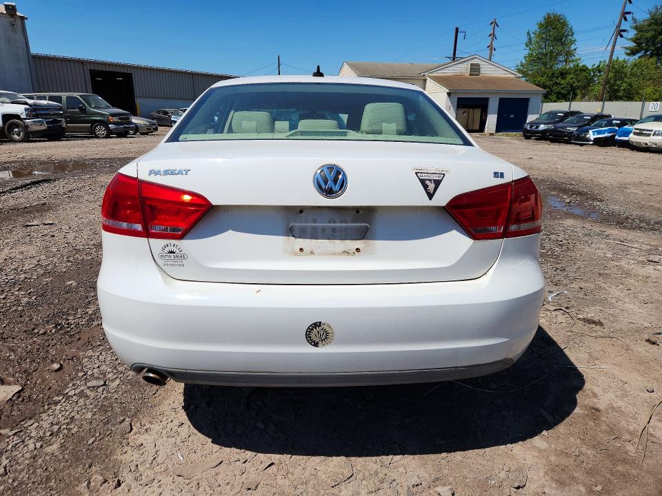 52345456 :رقم المزاد ، 1VWBP7A31DC043804 vin ، 2013 Volkswagen Passat مزاد بيع