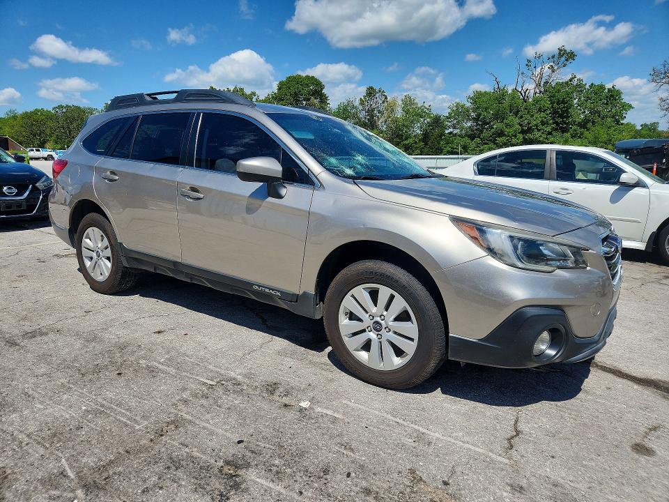 52250496 :رقم المزاد ، 4S4BSAFC7K3207315 vin ، 2019 Subaru Outback مزاد بيع