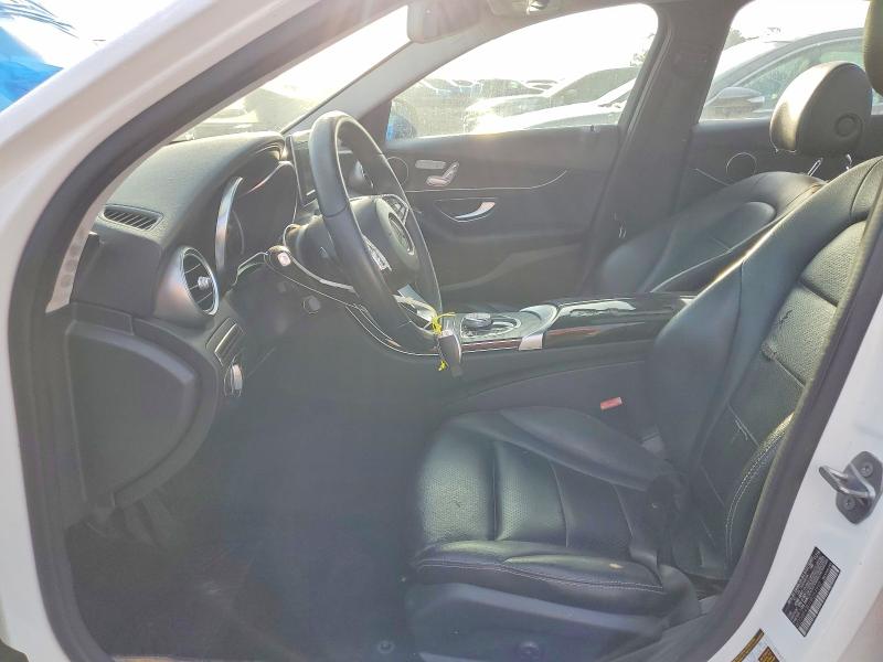 55242256 :رقم المزاد ، WDDWF4JB1HR254992 vin ، 2017 Mercedes-benz C مزاد بيع