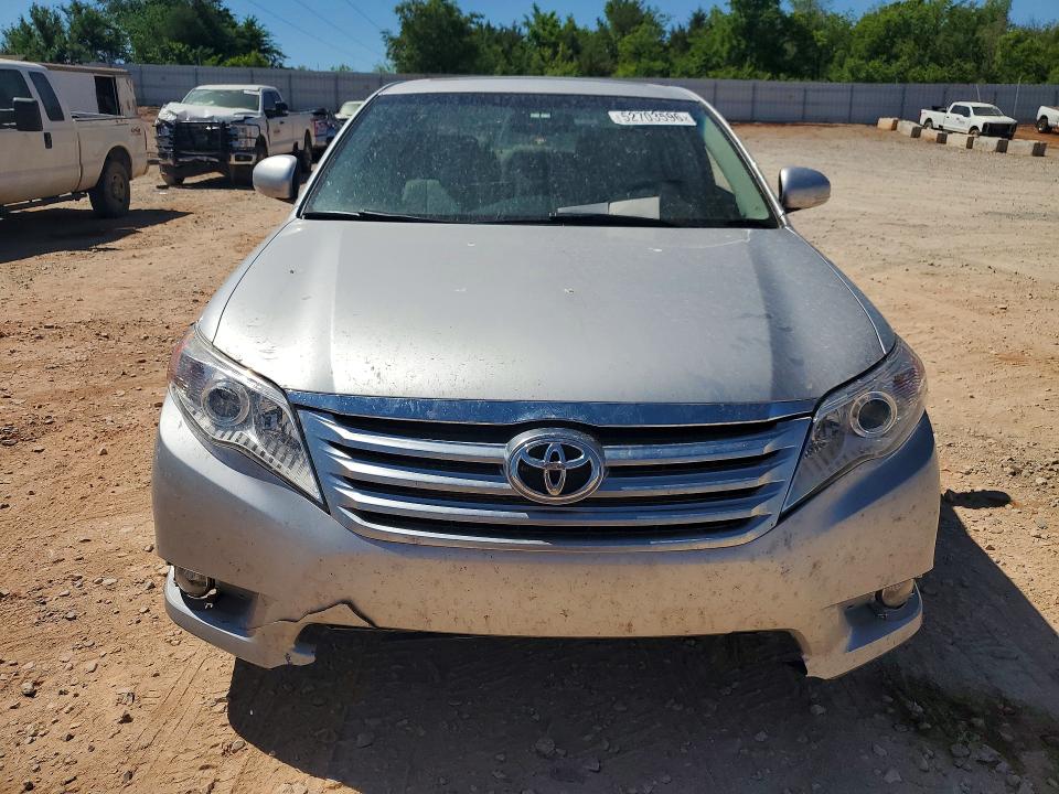 2011 Toyota Avalon მანქანა იყიდება აუქციონზე, vin: 4T1BK3DB6BU433782, აუქციონის ნომერი: 52703596
