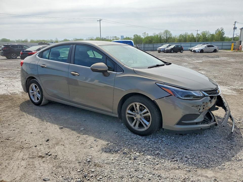 Продажа на аукционе авто 2018 Chevrolet Cruze, vin: 1G1BE5SM4J7234697, номер лота: 54391796