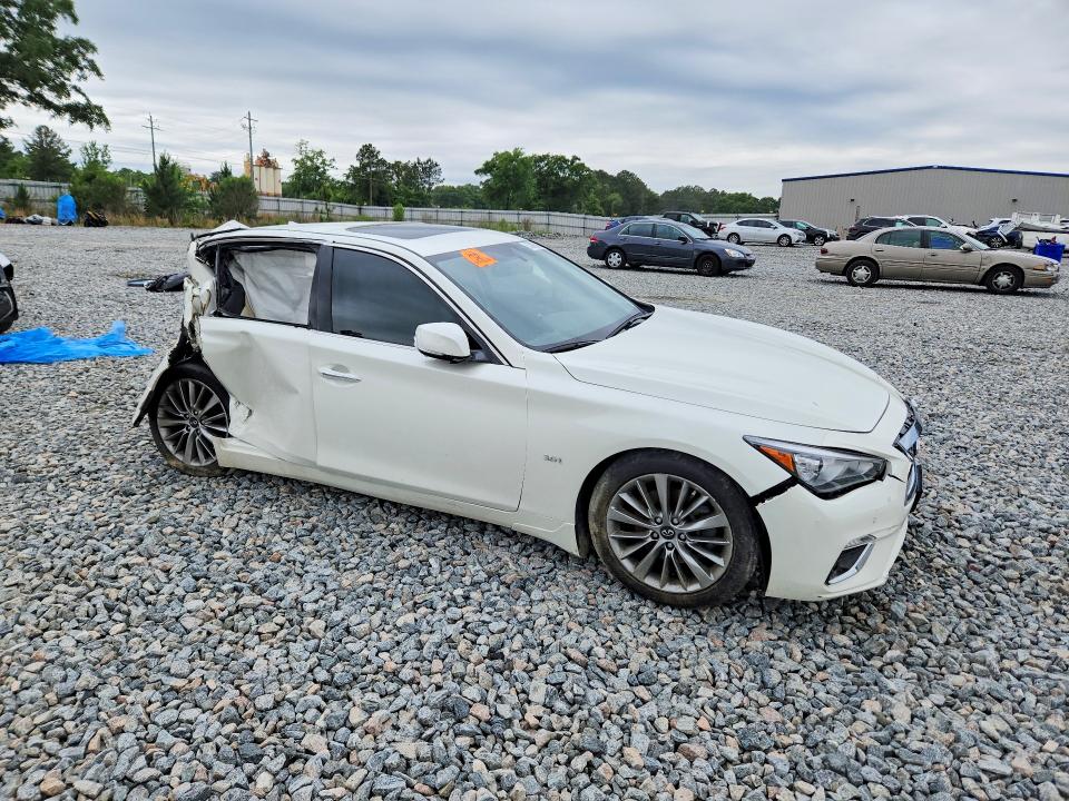 53006006 :رقم المزاد ، JN1EV7AP1JM351041 vin ، 2018 Infiniti Q50 مزاد بيع