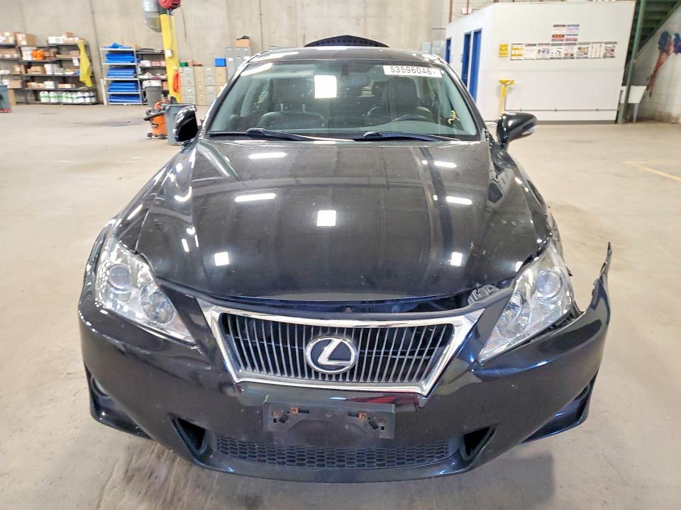 Продаж на аукціоні авто 2013 Lexus Is, vin: JTHCF5C25D5063852, номер лоту: 53596046
