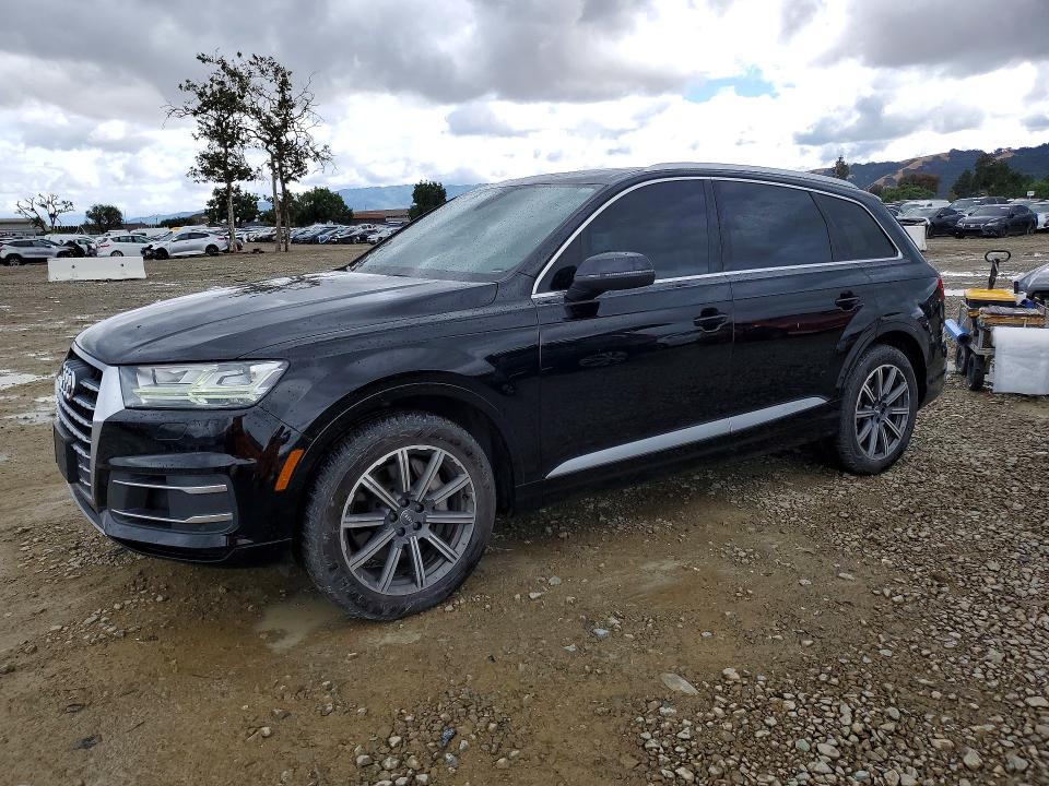 Продаж на аукціоні авто 2018 Audi Q7, vin: WA1LAAF7XJD017042, номер лоту: 55438926