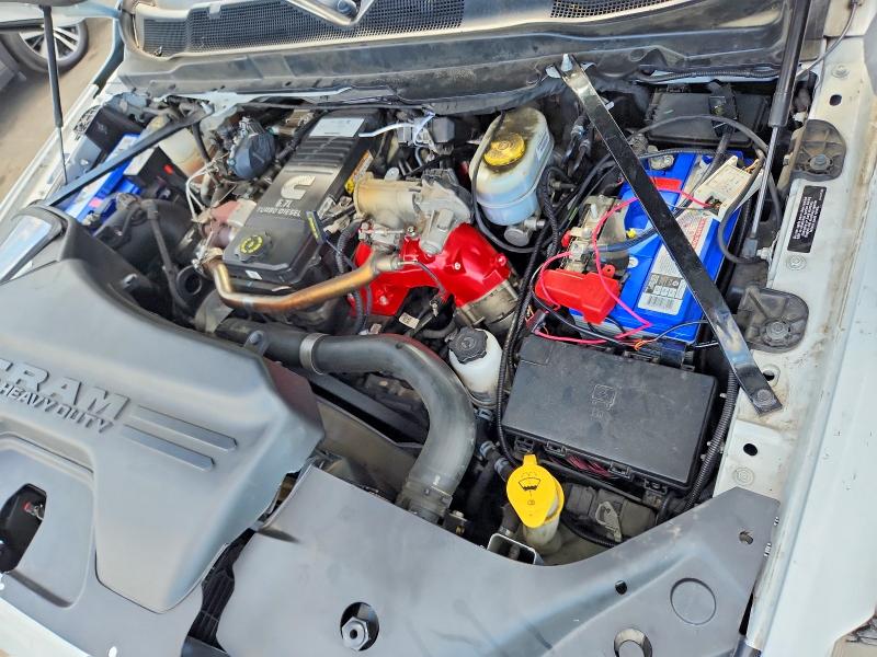 54403916 :رقم المزاد ، 3C6UR5CL9LG123796 vin ، 2020 Ram 2500 مزاد بيع