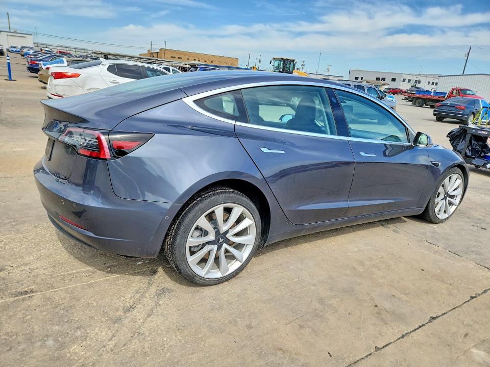 Продажа на аукционе авто 2019 Tesla Model 3, vin: 5YJ3E1EA9KF300808, номер лота: 52044686