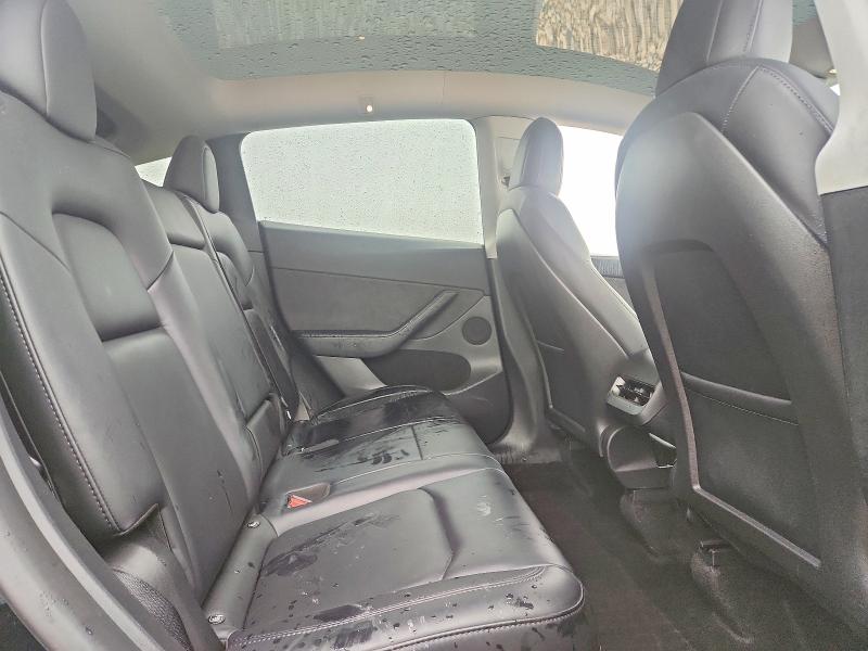 55368256 :رقم المزاد ، 7SAYGDEE7NF569336 vin ، 2022 Tesla Model Y مزاد بيع