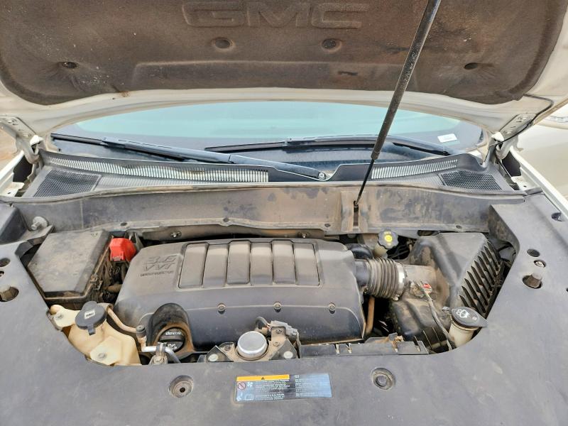 52133916 :رقم المزاد ، 1GKKRSKDXEJ172438 vin ، 2014 Gmc Acadia مزاد بيع