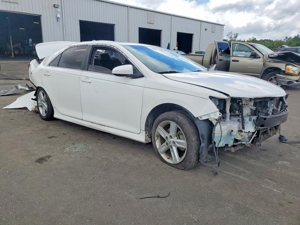 53608206 :رقم المزاد ، 4T1BF1FK3CU542398 vin ، 2012 Toyota Camry مزاد بيع