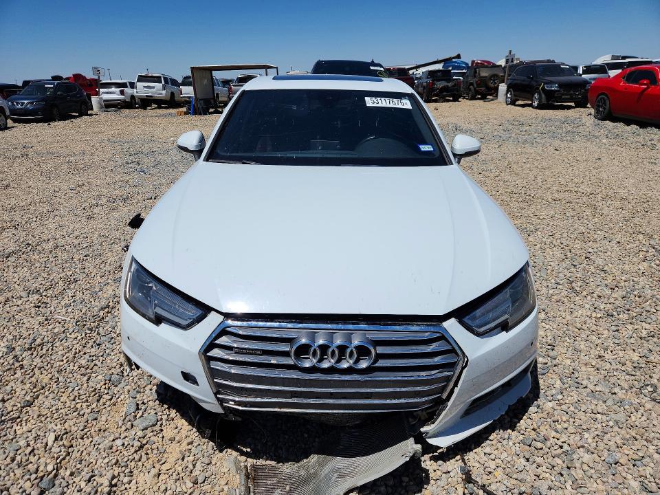 Продажа на аукционе авто 2017 Audi A4, vin: WAUANAF44HN017451, номер лота: 53117676
