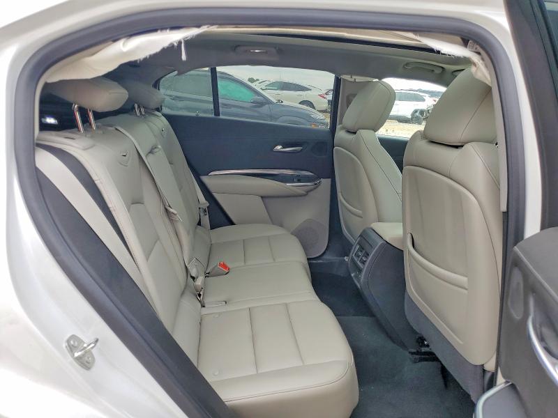 2019 Cadillac Xt4 მანქანა იყიდება აუქციონზე, vin: 1GYAZAR45KF134891, აუქციონის ნომერი: 52550916