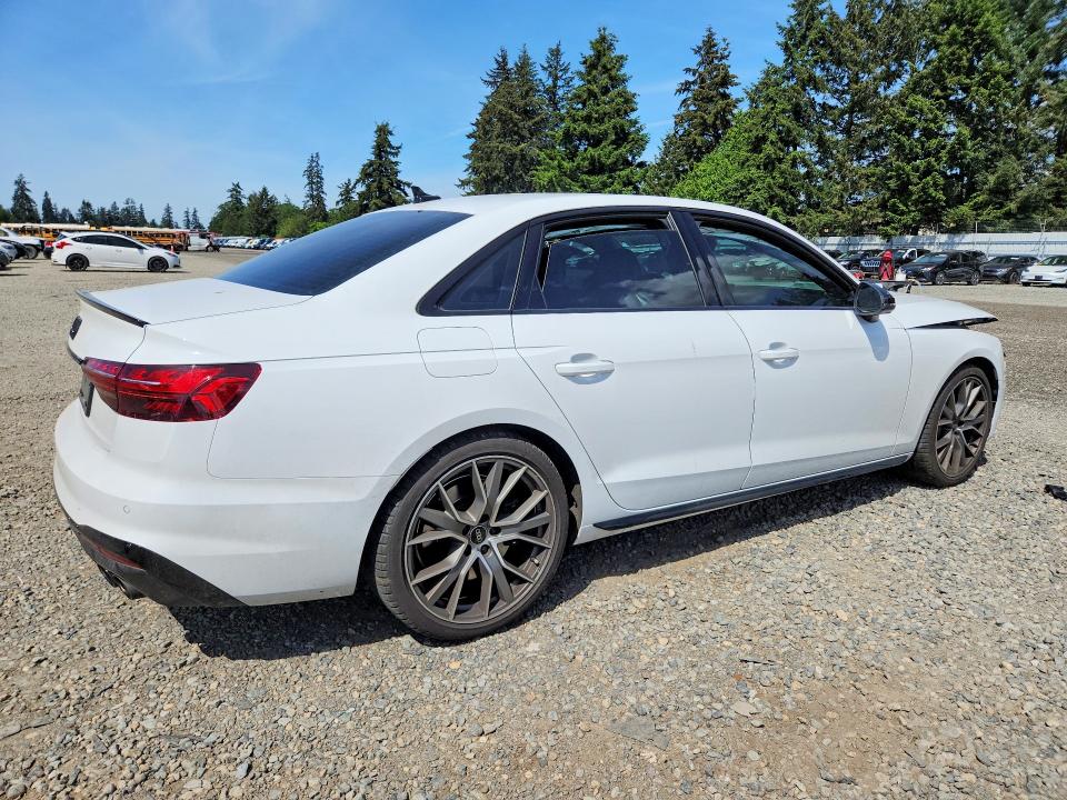 53669686 :رقم المزاد ، WAUB4AF49RA047075 vin ، 2024 Audi S4 مزاد بيع