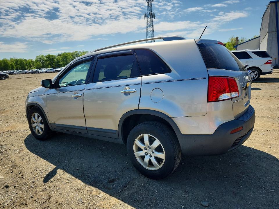2013 Kia Sorento მანქანა იყიდება აუქციონზე, vin: 5XYKTDA61DG330692, აუქციონის ნომერი: 52696976