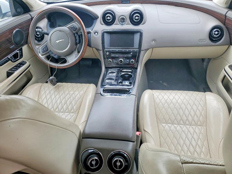 Продажа на аукционе авто 2017 Jaguar Xjl, vin: SAJWA2G74H8W10715, номер лота: 51948706