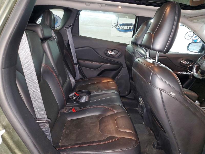 54714876 :رقم المزاد ، 1C4PJMBX8KD479888 vin ، 2019 Jeep Cherokee مزاد بيع