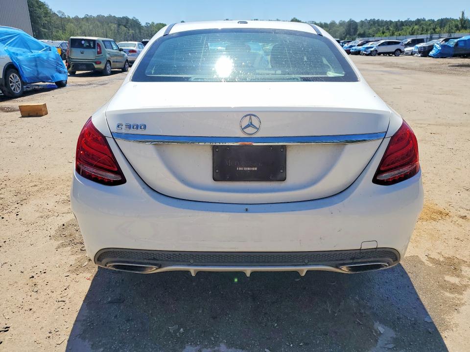 Продажа на аукционе авто 2016 Mercedes-benz C, vin: 55SWF4JB1GU161516, номер лота: 53785316