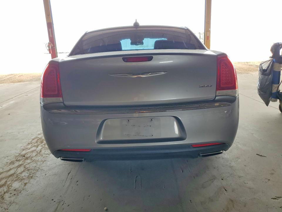 54017486 :رقم المزاد ، 2C3CCAAG9FH872112 vin ، 2015 Chrysler 300 مزاد بيع