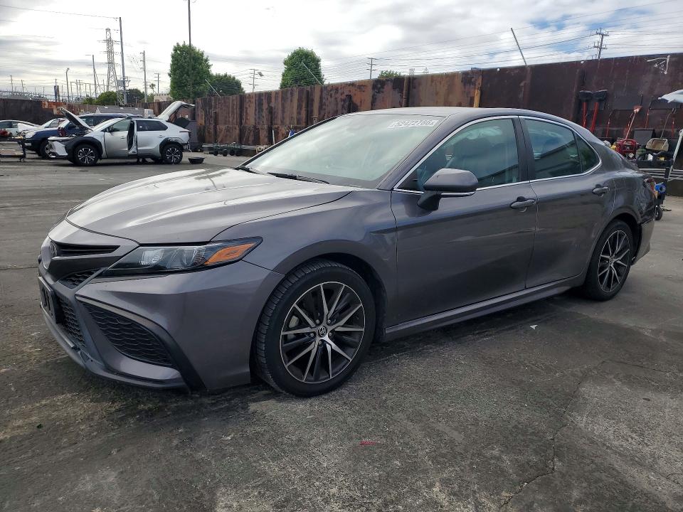 Продаж на аукціоні авто 2023 Toyota Camry, vin: 4T1G11AK7PU761107, номер лоту: 52422786