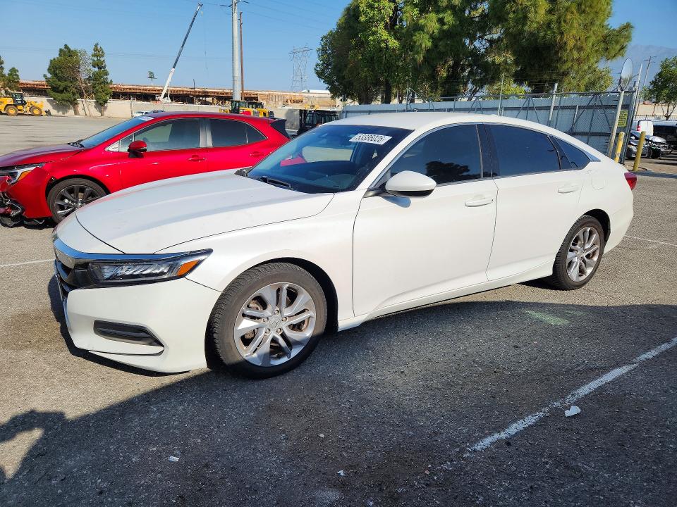 53386026 :رقم المزاد ، 1HGCV1F13JA065362 vin ، 2018 Honda Accord مزاد بيع