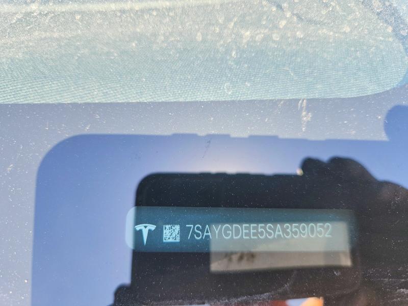 52837416 :رقم المزاد ، 7SAYGDEE5SA359052 vin ، 2025 Tesla Model Y مزاد بيع