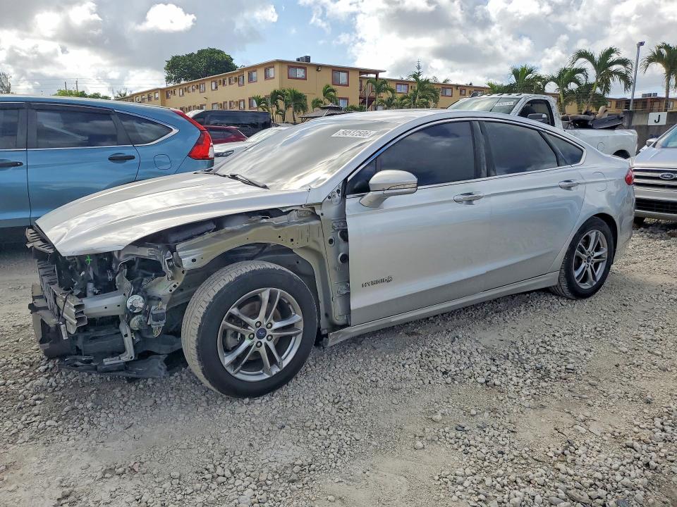 Продаж на аукціоні авто 2015 Ford Fusion, vin: 3FA6P0RU8FR218231, номер лоту: 54512506