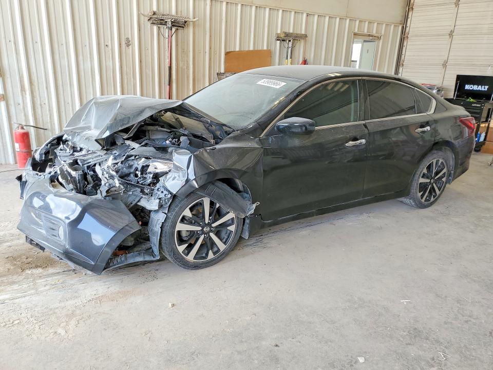 Продажа на аукционе авто 2018 Nissan Altima, vin: 1N4AL3AP2JC135639, номер лота: 53989966