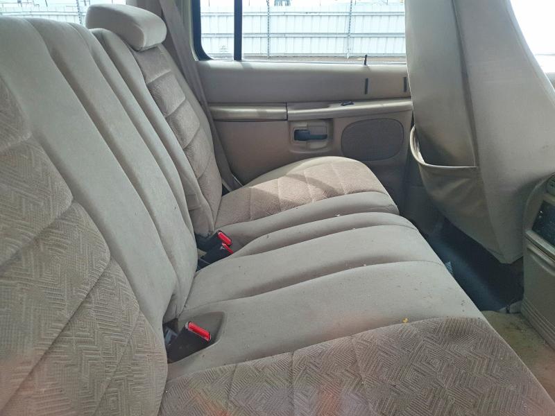 Продаж на аукціоні авто 2000 Ford Explorer, vin: 1FMDU73E8YZC00360, номер лоту: 51429596