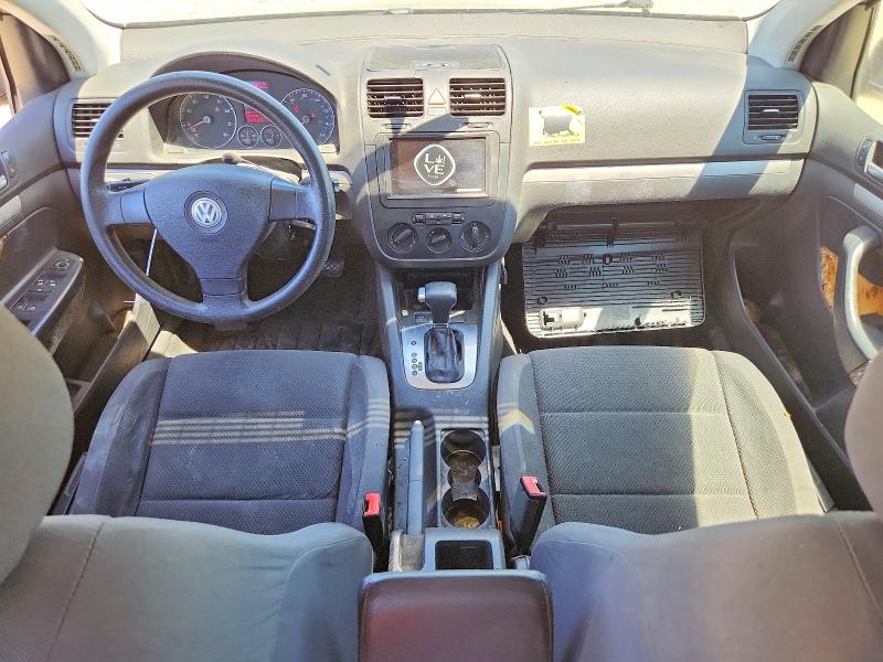 54702456 :رقم المزاد ، WVWDB71K88W244296 vin ، 2008 Volkswagen Rabbit مزاد بيع