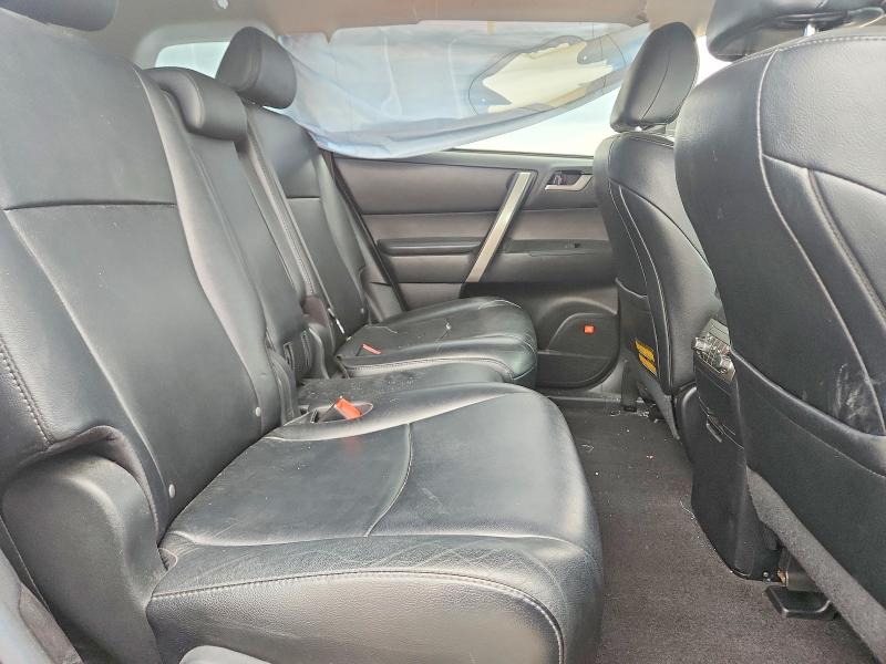 55081036 :رقم المزاد ، 5TDBK3EH2CS110343 vin ، 2012 Toyota Highlander مزاد بيع