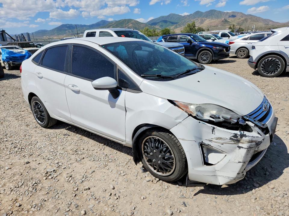 55000536 :رقم المزاد ، 3FADP4BJ2BM226198 vin ، 2011 Ford Fiesta مزاد بيع