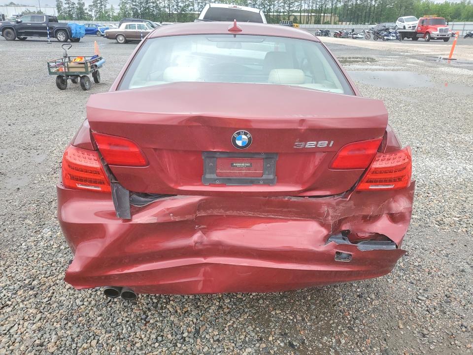 Продаж на аукціоні авто 2013 Bmw 328, vin: WBAKE3C59DE771257, номер лоту: 52663096