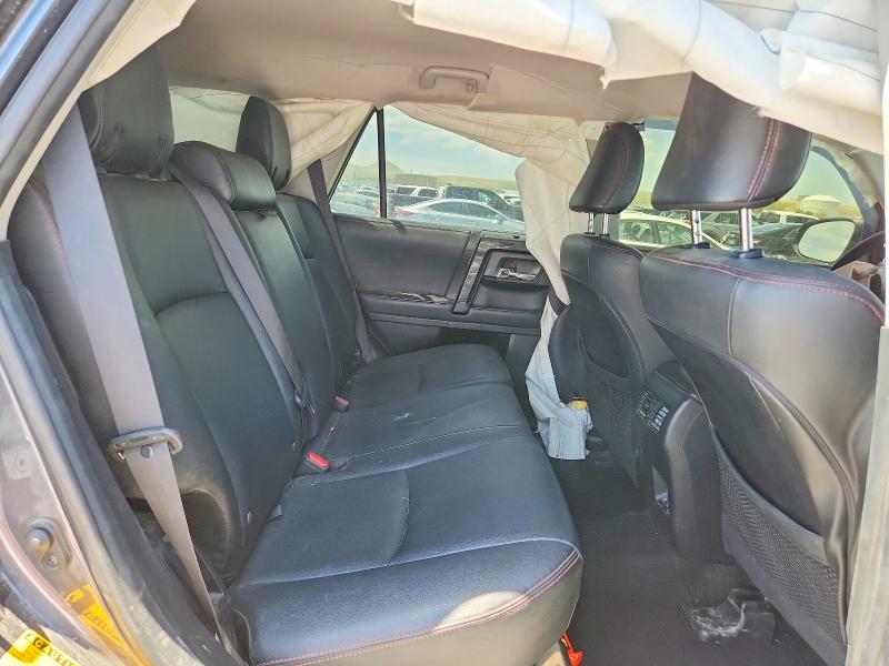54536916 :رقم المزاد ، JTERU5JRXM5870686 vin ، 2021 Toyota 4runner مزاد بيع