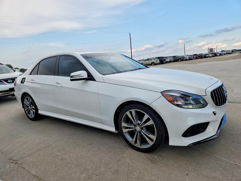 54686806 :رقم المزاد ، WDDHF5KB8FB084813 vin ، 2015 Mercedes-benz E مزاد بيع