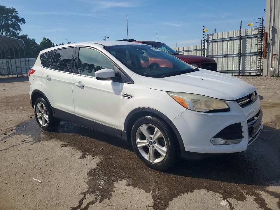 Продажа на аукционе авто 2014 Ford Escape, vin: 1FMCU0GX0EUC32078, номер лота: 52449326